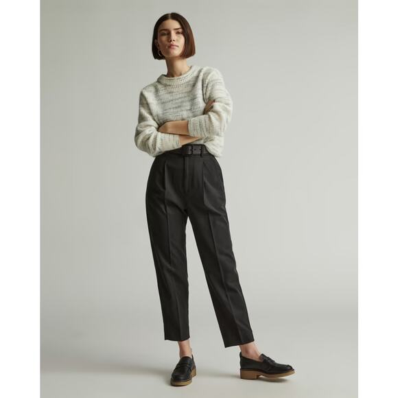 Everlane Pants - Everlane Tencel Way High Tapered Pant Buttersmooth Black Women 6 NWT No Stretch